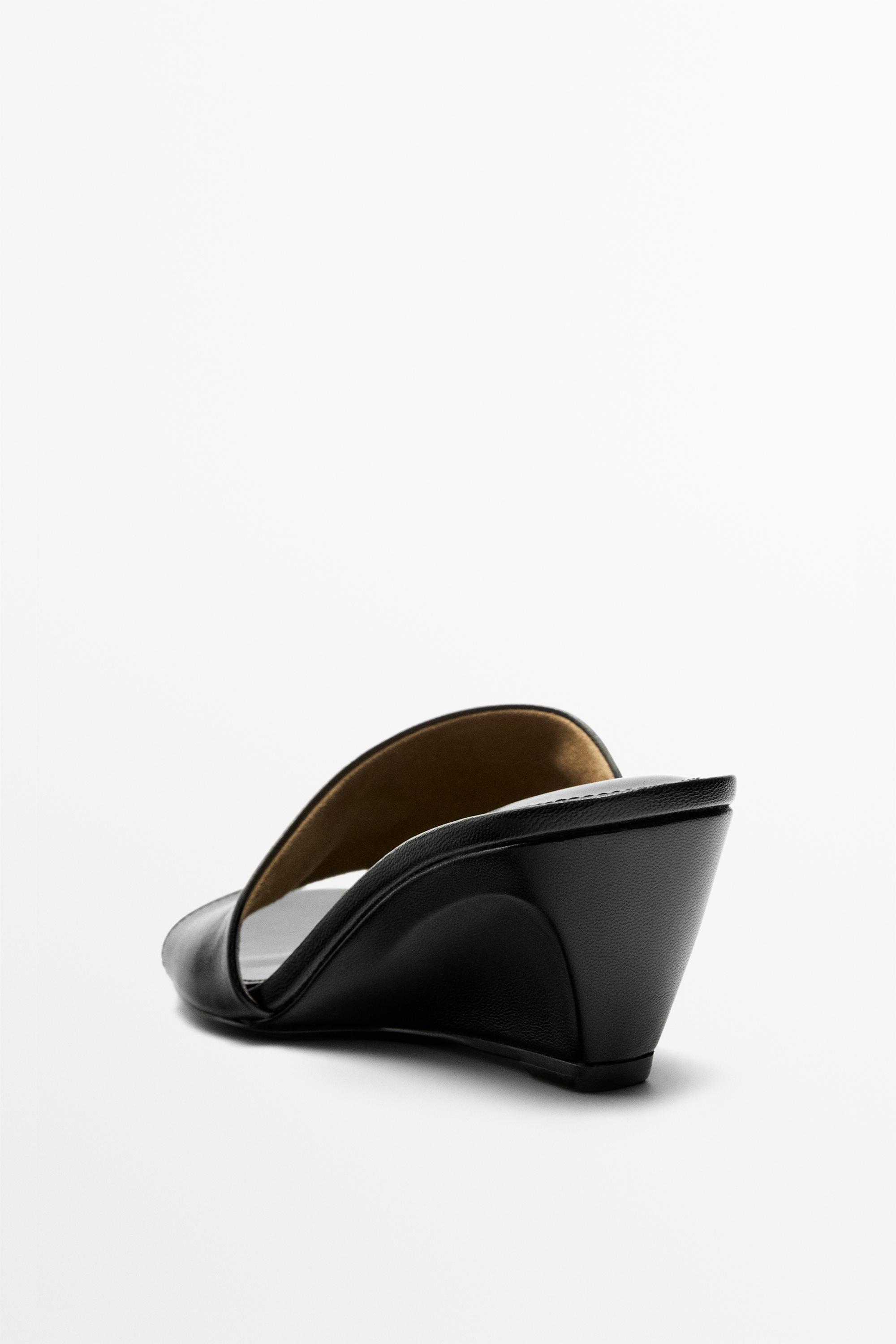 Soft leather wedge heel sandals